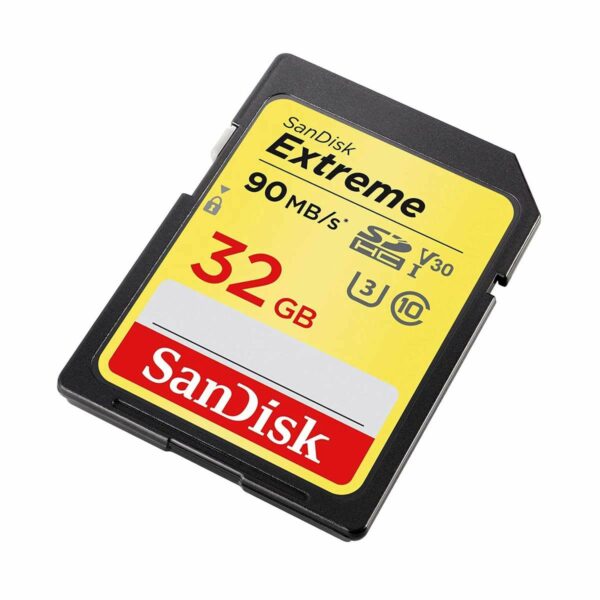 SanDisk Extreme 32 GB SDHC Memory Card